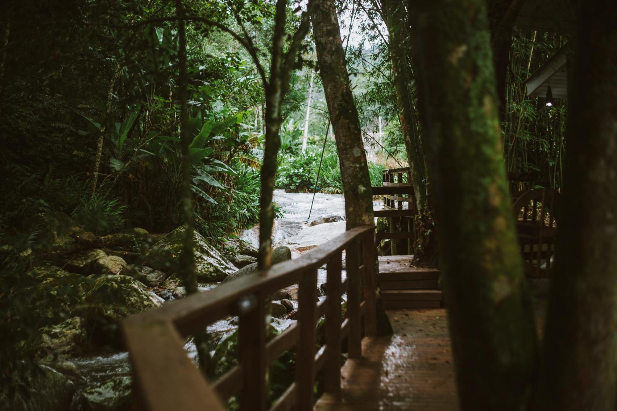 Aguas Mornas Morada Encanto Da Cachoeira מראה חיצוני תמונה